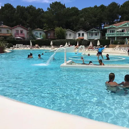 Domaine Du Golf A Ocean 33680 Apartment